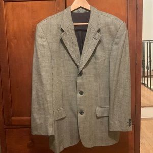 100%Cachemipe Cashmere Sports Coat.Blk & Wht herringbone Made in Italy&Canada